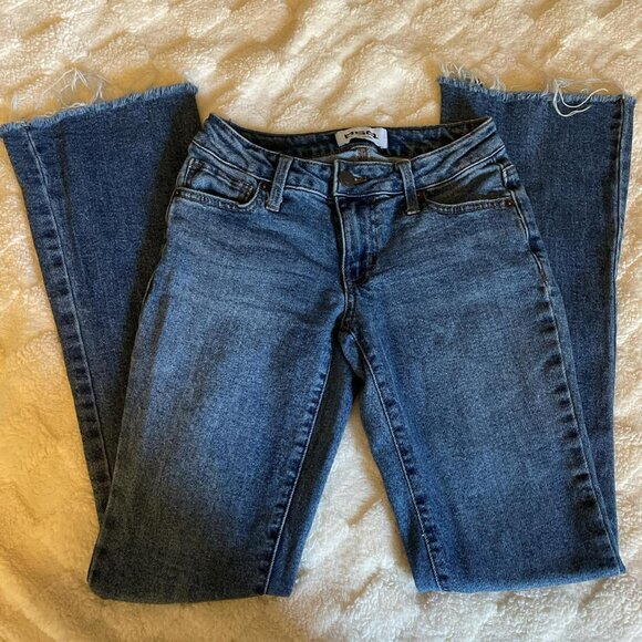 Women's Blue and Navy Jeans - Picture 4 of 4